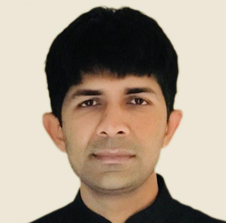 Dharmesh Acharya Best Vastu Consultant in Ahmedabad, Gujarat MV Trainer